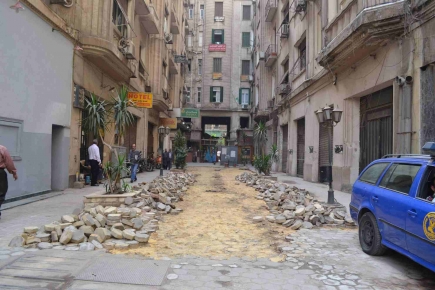 <a class="fancybox" rel="gallery-images" href="https://cuip.clustermappinginitiative.org/sites/default/files/styles/largest/public/2._dsc_0126.jpg?itok=K8k3Cy98" title="Construction phase: removing existing tiles">Enlarge</a><br >Construction phase: removing existing tiles