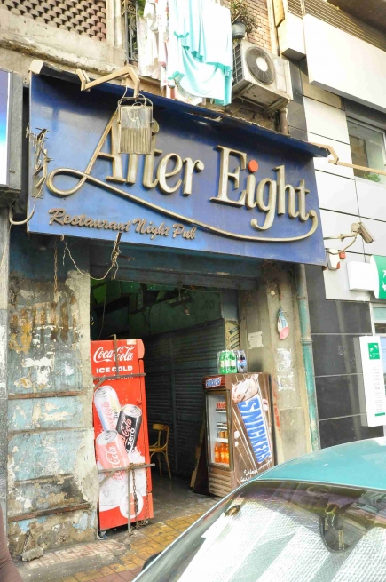 <a class="fancybox" rel="gallery-" href="https://cuip.clustermappinginitiative.org/sites/default/files/styles/largest/public/c3_001.jpg?itok=AOA1ESQP" title="Entrance of passageway from Qasr al-Nil Street">Enlarge</a><br >2012, Nov 06<br>Entrance of passageway from Qasr al-Nil Street