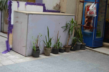 <a class="fancybox" rel="gallery-encroachments-and-territory-markers" href="https://cuip.clustermappinginitiative.org/sites/default/files/styles/largest/public/dsc_0163_01.jpg?itok=cetTu99F" title="">Enlarge</a><br >
