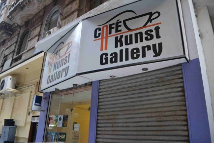 <a class="fancybox" rel="gallery-signage-and-space-annotations" href="https://cuip.clustermappinginitiative.org/sites/default/files/styles/largest/public/dsc_0185_01_0.jpg?itok=xIXe_NX2" title="">Enlarge</a><br >