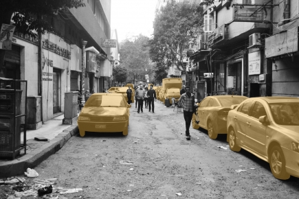 <a class="fancybox" rel="gallery-layering-and-juxtaposition" href="https://cuip.clustermappinginitiative.org/sites/default/files/styles/largest/public/dsc_0758_parking_vehicles_01_0.jpg?itok=erK6uENt" title="Parking vehicles">Enlarge</a><br >Parking vehicles