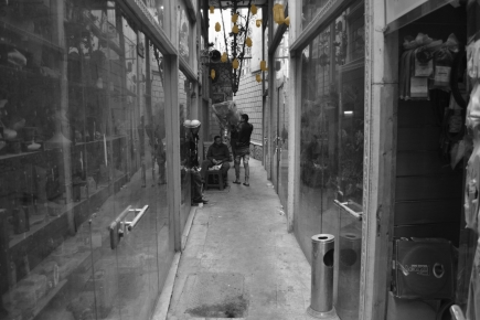 <a class="fancybox" rel="gallery-layering-and-juxtaposition" href="https://cuip.clustermappinginitiative.org/sites/default/files/styles/largest/public/dsc_1198_lighting_01.jpg?itok=xYCm6uC_" title="Lighting">Enlarge</a><br >Lighting