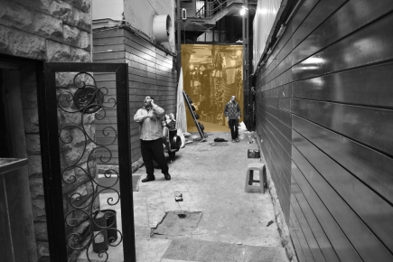 <a class="fancybox" rel="gallery---" href="https://cuip.clustermappinginitiative.org/sites/default/files/styles/largest/public/dsc_1216_beginning_of_the_passageway_covered_by_the_building_01_0.jpg?itok=TZ9B9-bC" title="">تكبير</a><br >